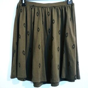 OLD NAVY OLIVE GREEN BOHEMIAN PATTERN SHIRT FULL MINI SKIRT SIZE XS
